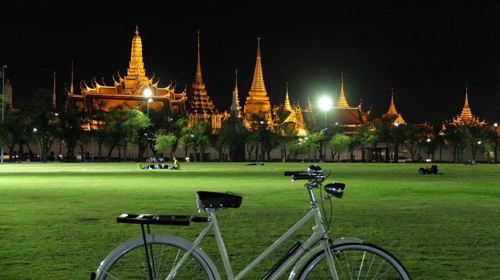 Old Capital Bike Inn - Sha Certified Bangkok Luaran gambar